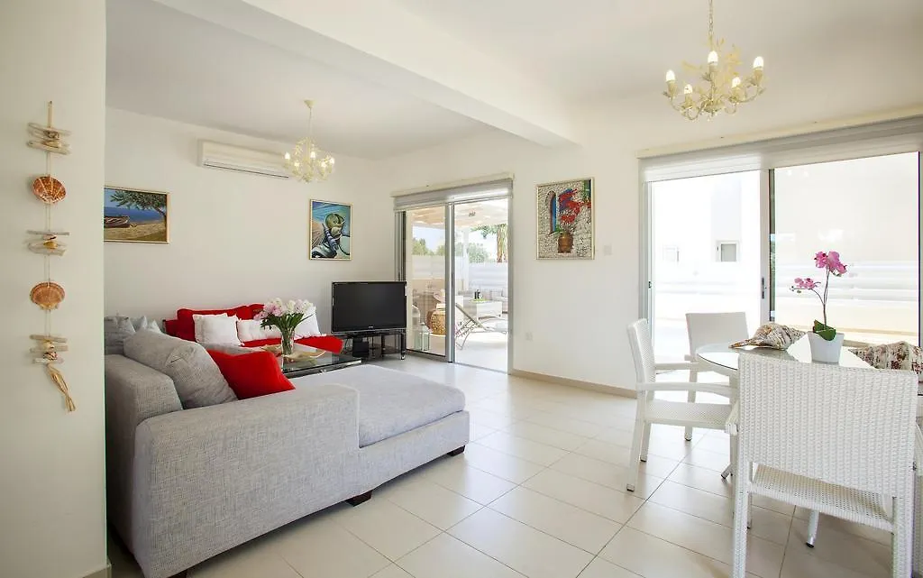 Villa Posidonas 3 Protaras
